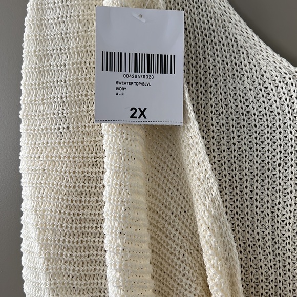 NWT Forever 21 Cream Knotted Sleeveless Top Size XXL - Picture 2 of 4